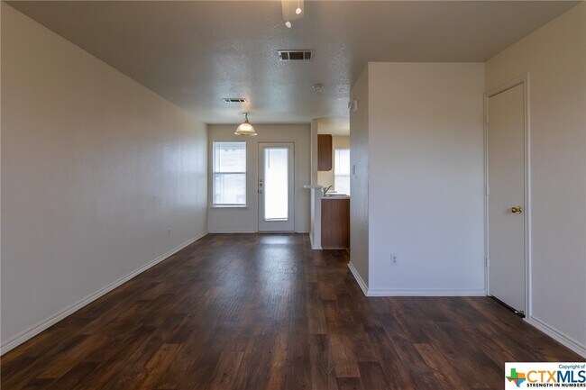 Building Photo - 5710 Greengate Dr