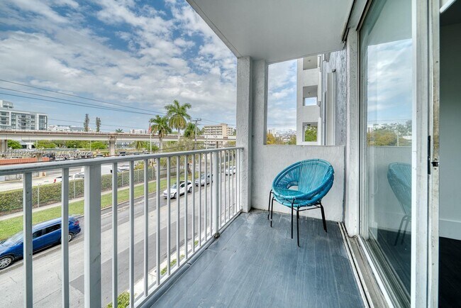 Foto del edificio - 1010 NW 11th St