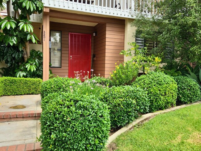 Foto del edificio - 3501 E 2nd St