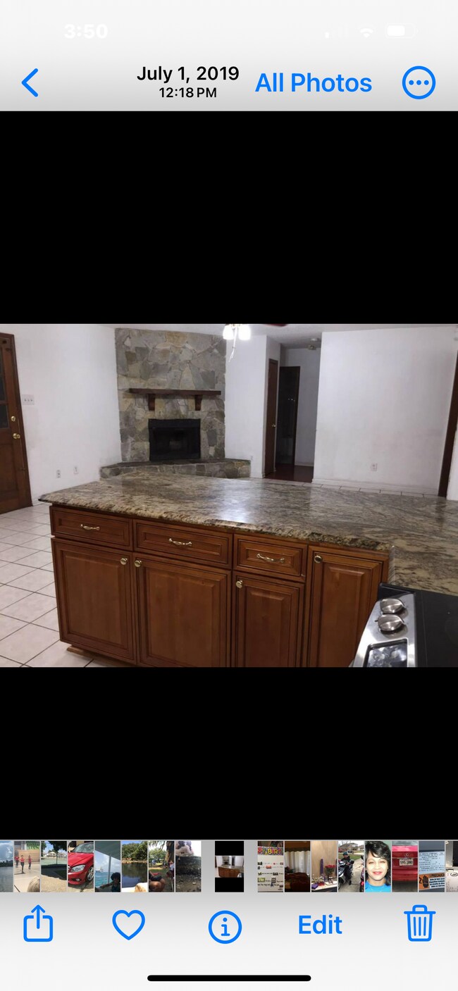 Foto del edificio - 7661 Jonlee Dr