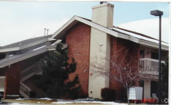 Building Photo - Village Pines Condominiums