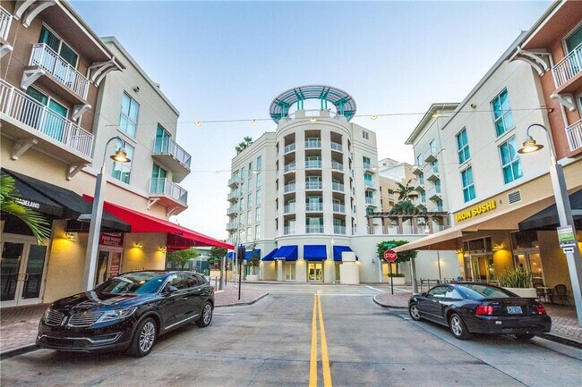 Building Photo - 7275 SW 90th St