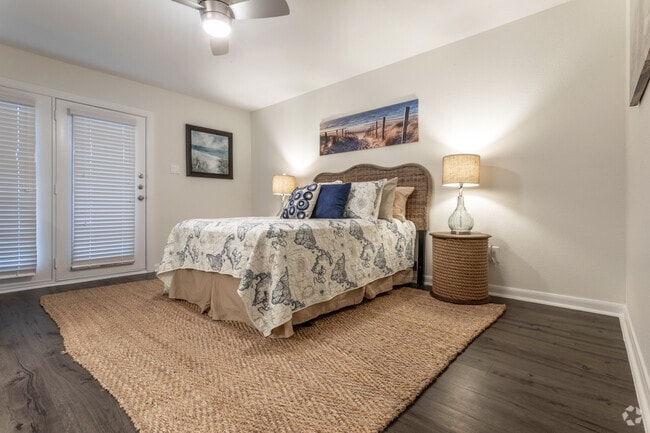 Bedroom - Roundhill Townhomes