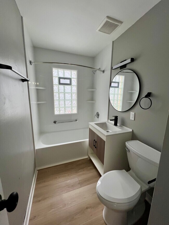 Foto del edificio - 3808 S 48th St