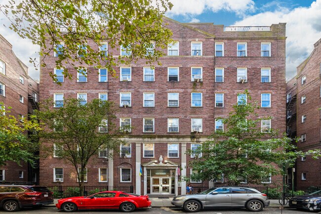 Building Photo - 40-60 Elbertson St