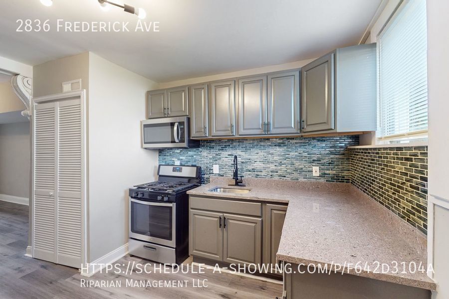 Primary Photo - Fully Renovated West Side Gem