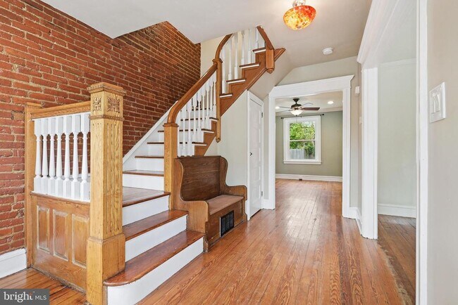 Foto del edificio - 406 W 20th St