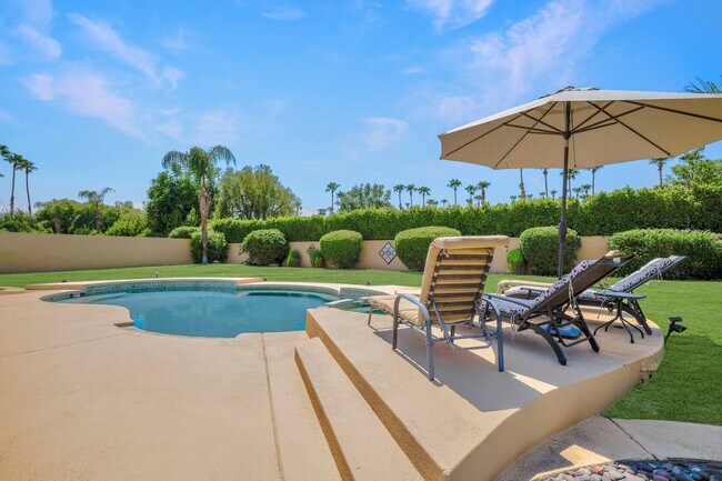 Building Photo - 39795 Regency Way