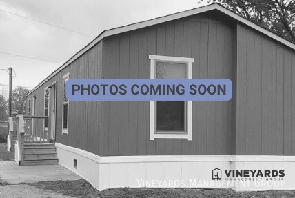 Primary Photo - Home available! Apply now!