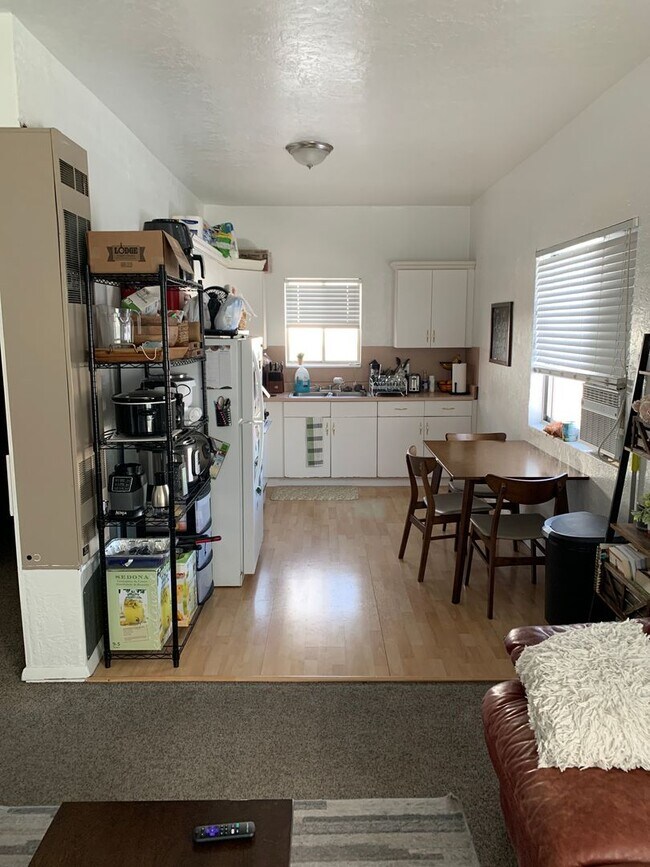 Foto del edificio - Cute Provo 2 Bedroom Apartment