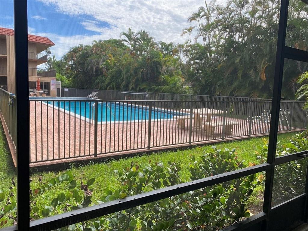 Primary Photo - 2500 Coral Springs Dr