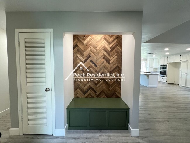 Foto del edificio - Wonderful 3bd/2ba Sacramento Home with Gar...