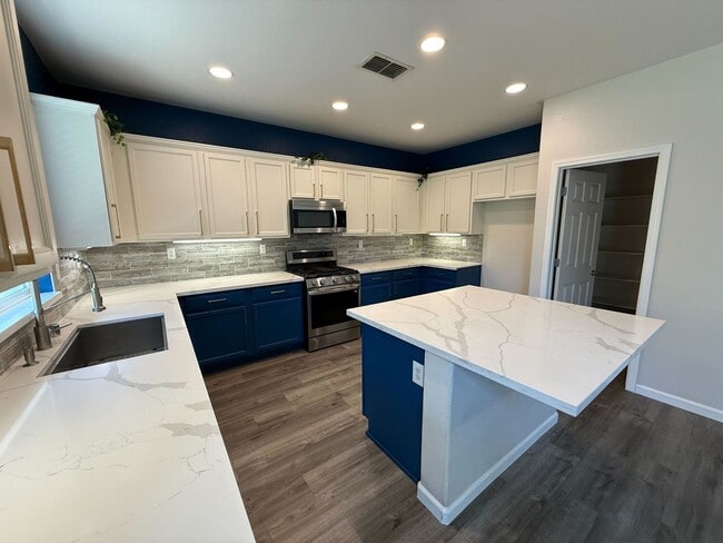 Foto del edificio - 9435 Sea Cliff Way