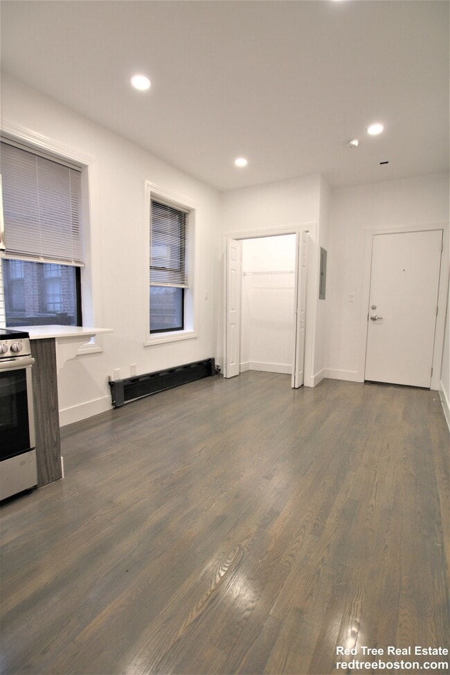 Photo - 24 Phillips St Apartment