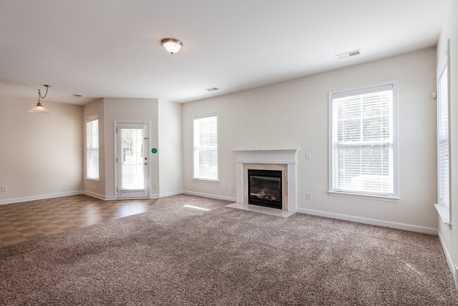 Building Photo - 13944 Mallard Lake Rd