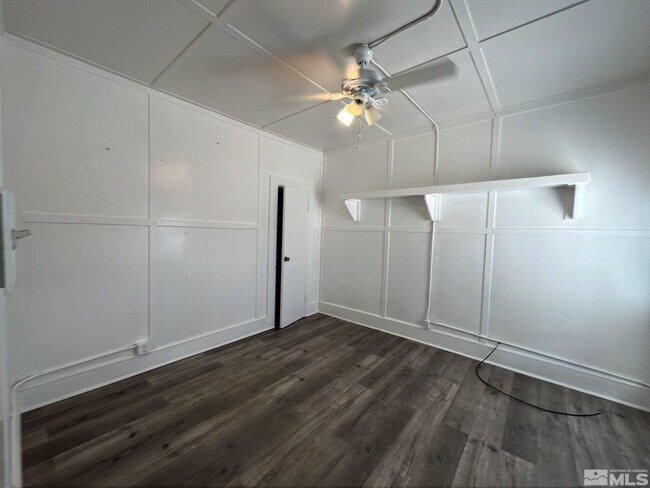 Foto del edificio - 1027 1/2 West 2nd St-