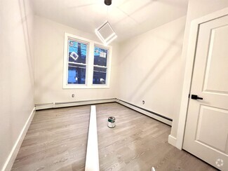 Building Photo - 28 Dales Ave