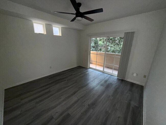 Foto del edificio - 4638 Sepulveda Blvd