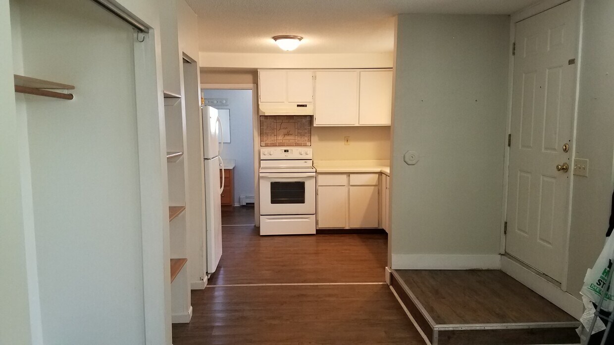 2328 w 6th st, Duluth, MN 55806 Townhome Rentals in Duluth MN