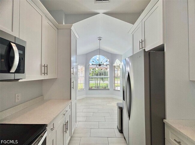 Foto del edificio - 12396 Kelly Sands Way