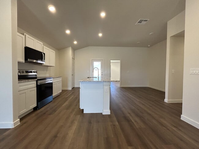 Foto del edificio - 7216 8th St