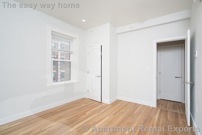 Foto del edificio - 18 Forest St