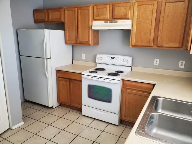 Building Photo - 1953 W Monroe St