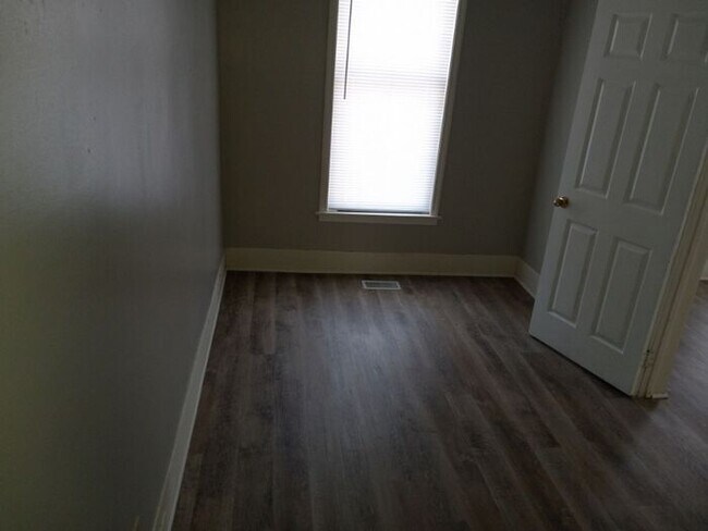 Foto del edificio - Duplex in Buchanan