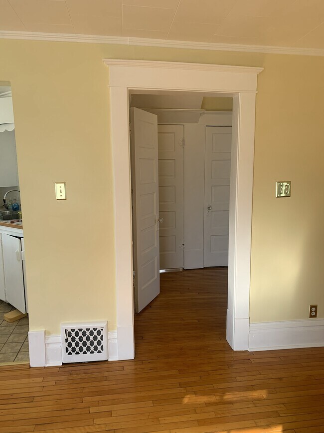 Foto del edificio - 628 37th St