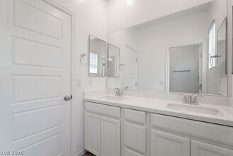 Building Photo - 6822 Greensmen Ave