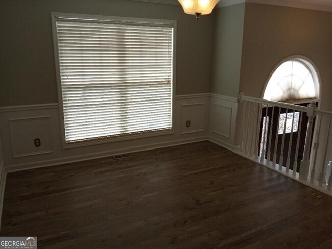 Foto del edificio - 5714 Flowers Ridge SW