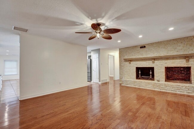 Building Photo - 7537 Nohapa Cove