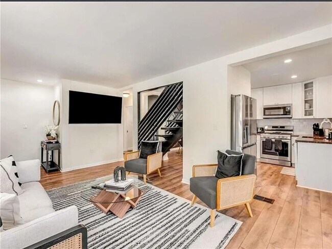 Foto del edificio - 1471 Hardin Ave