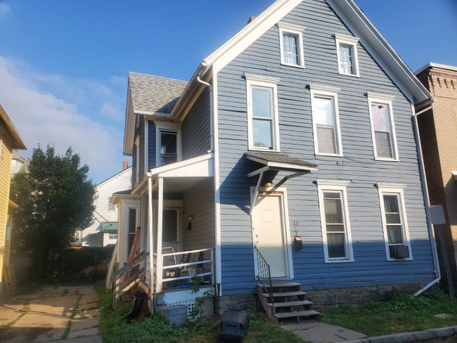Building Photo - 23 Cottage Ave