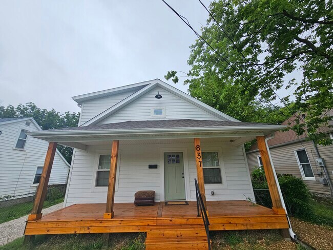Foto del edificio - 831 S Grant Ave