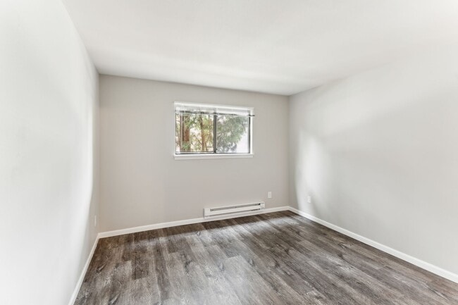 Building Photo - Country Meadows Apartments