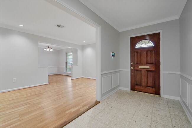 Foto del edificio - 1067 Lehman St