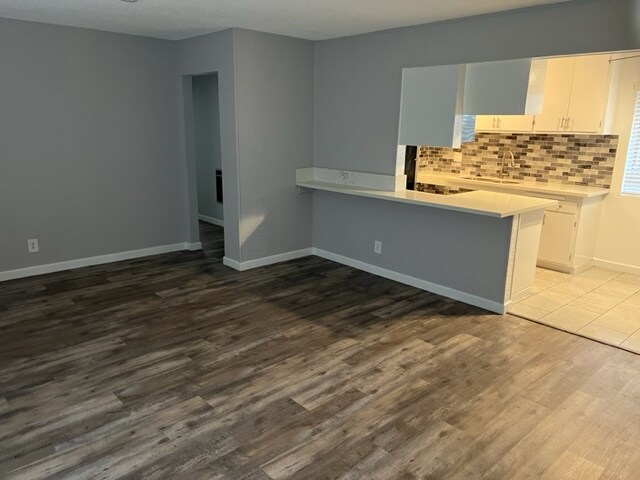 Building Photo - 25625 Narbonne Ave