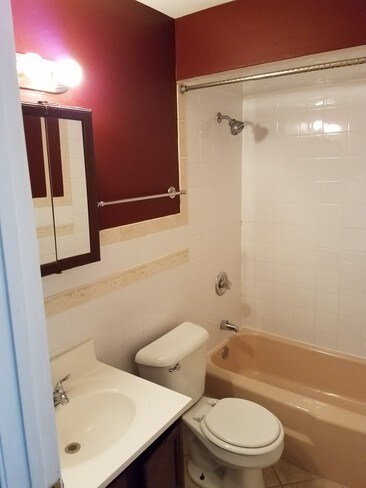 Bathroom - 660 Piper Ln