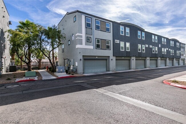 Foto del edificio - 9050 W Tropicana Ave