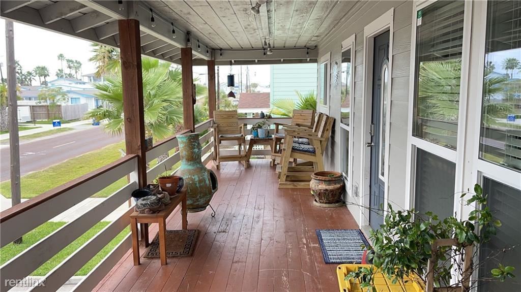 Primary Photo - 1 br, 1 bath House - 614 W Avenue C