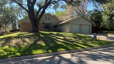 Building Photo - 3957 Wosley Dr