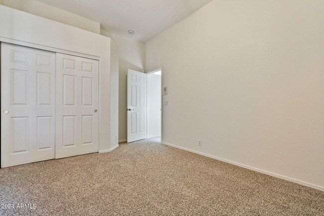 Building Photo - 8343 W Marlette Ave