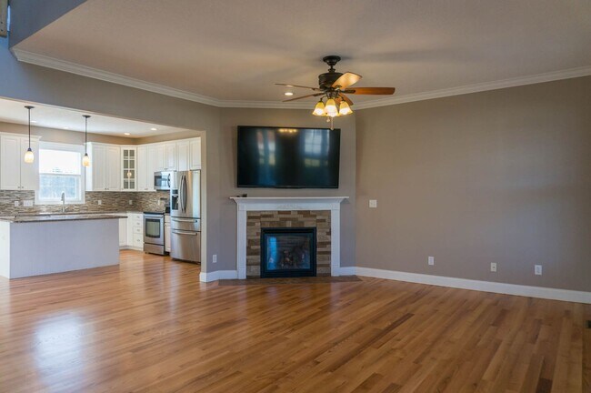 Foto del edificio - Spacious Home with Stunning Views