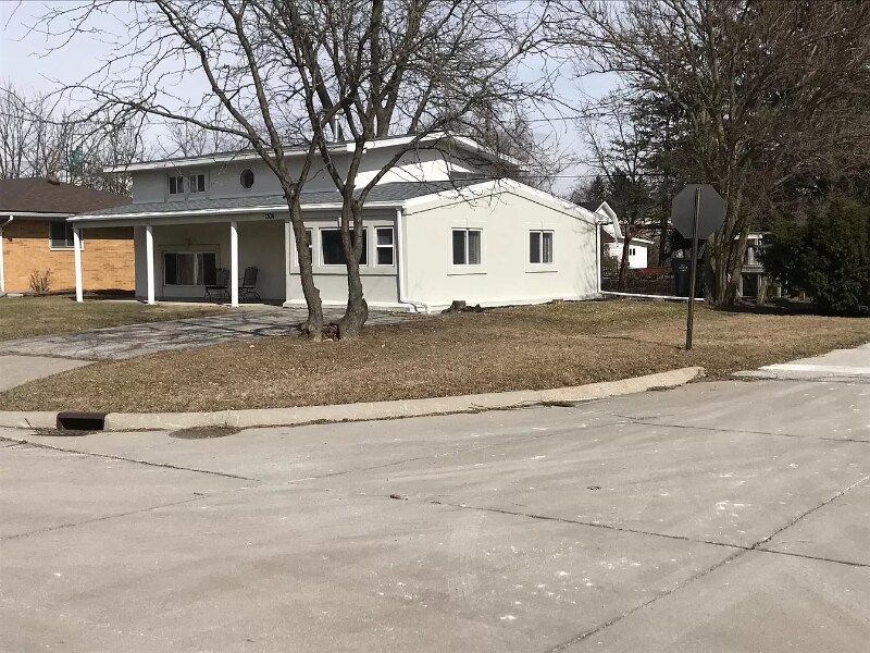 Primary Photo - 1304 Richland St