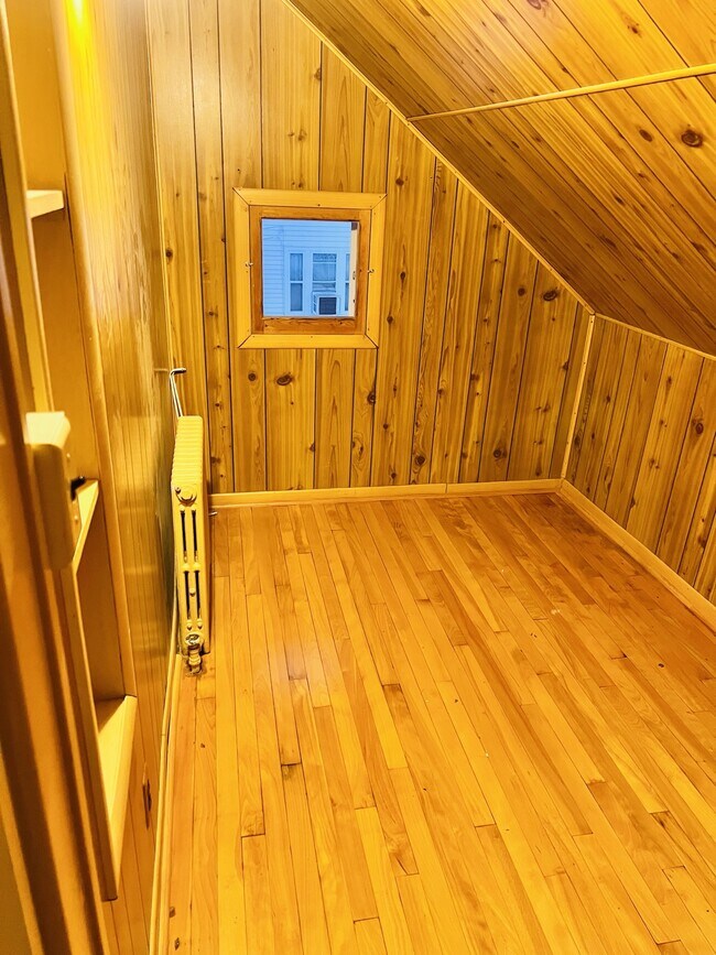 Foto del edificio - 1197 Albany St