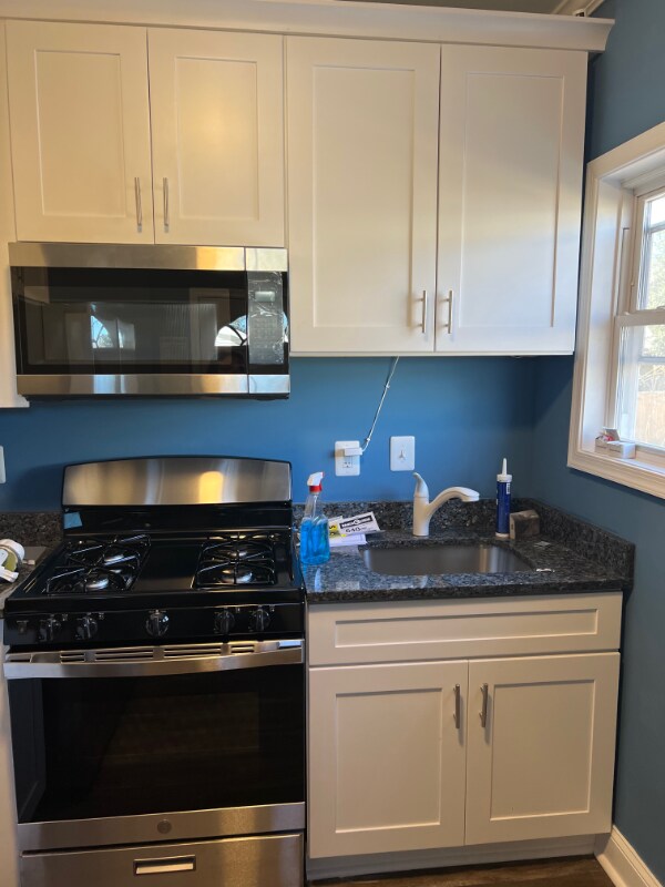 Foto del edificio - 3010 Virginia Ave