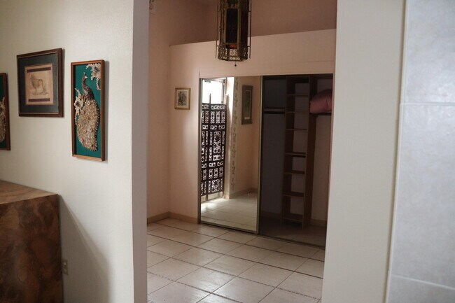 Foto del edificio - 710 Orange Ave