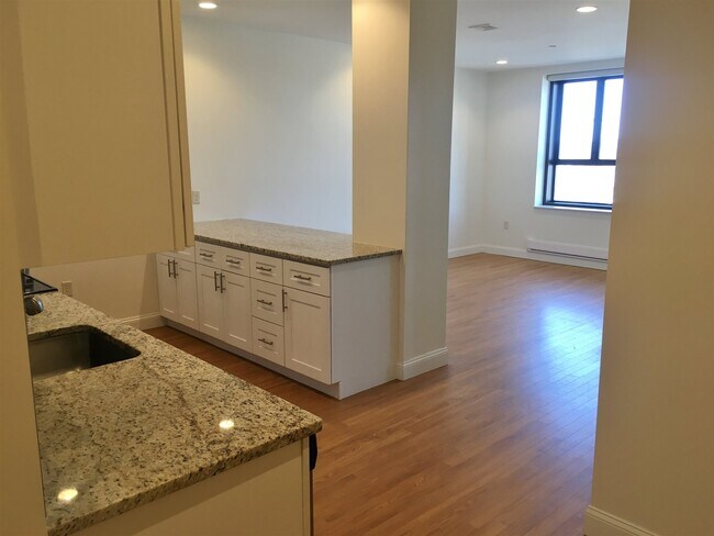 Foto del edificio - 875 Elm St