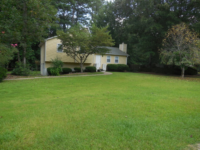 Building Photo - Powder Springs Rental